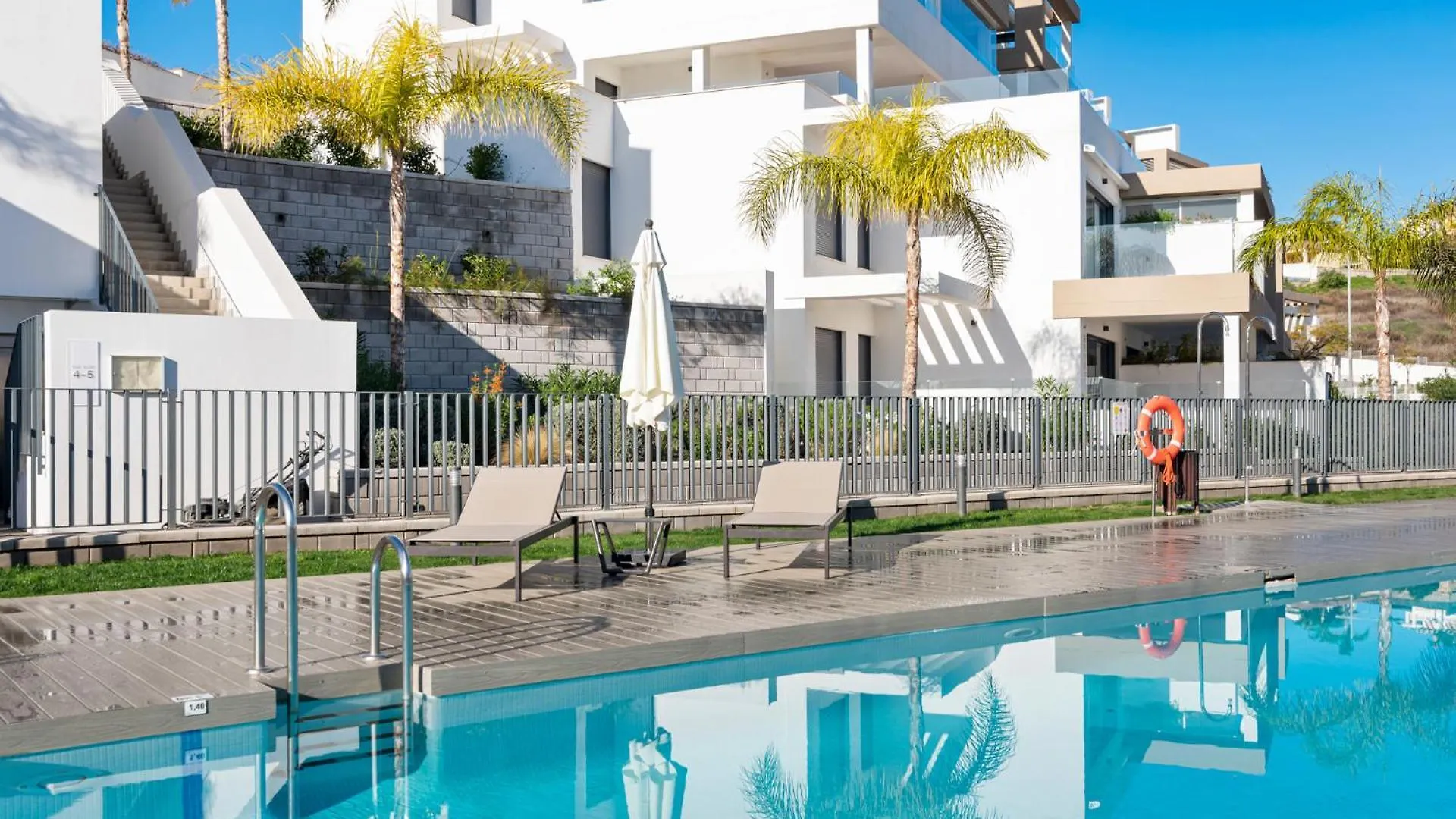Casa Graceias Apartment Estepona